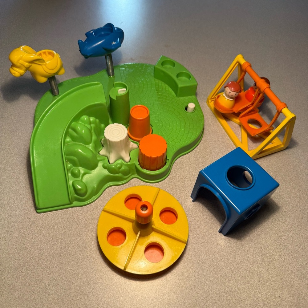 Fisher Price Little People Playground #2525 Vintage